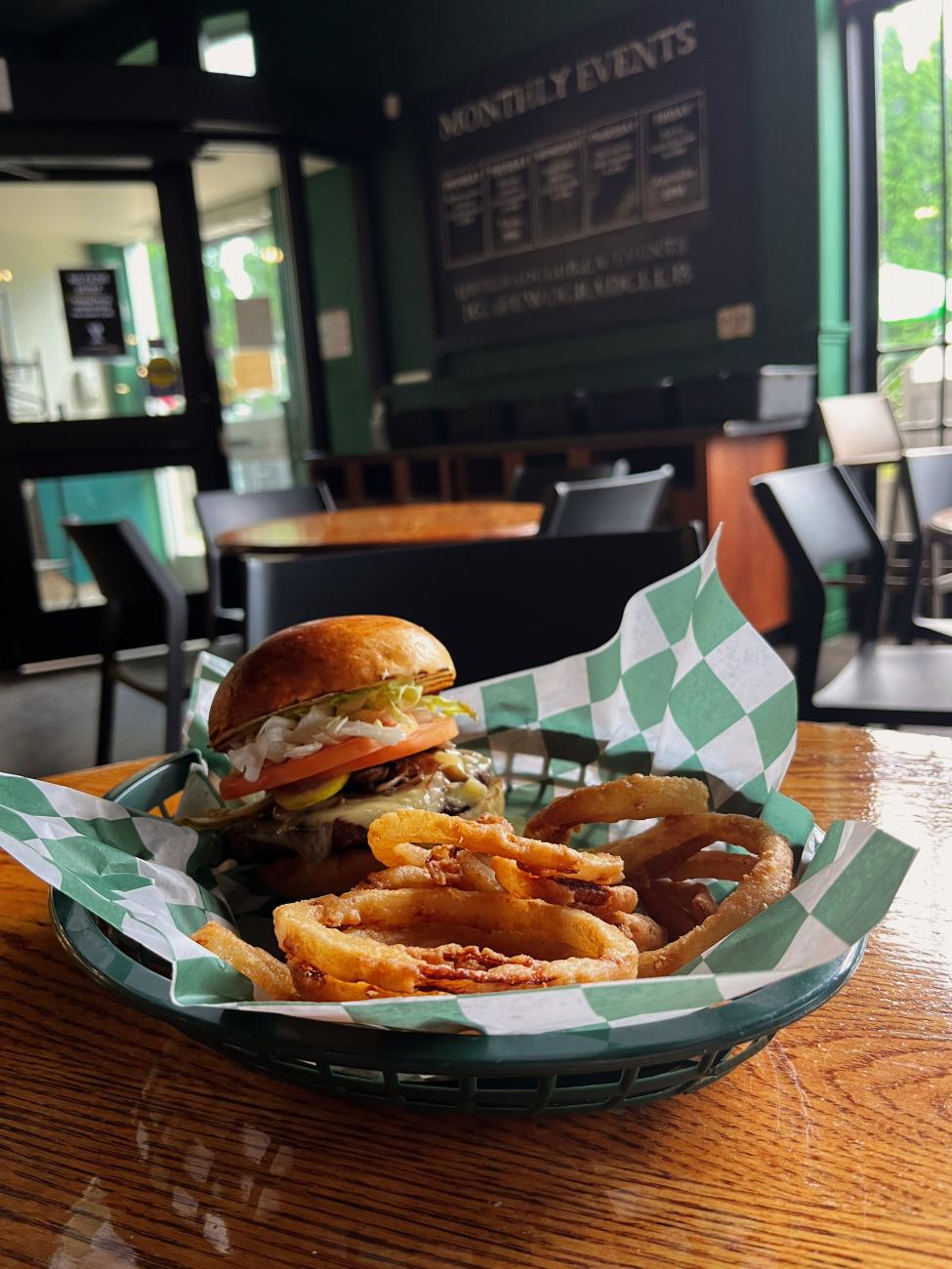 grad club burger